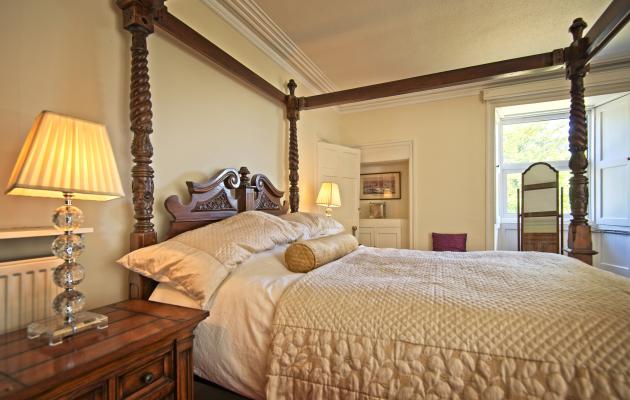 Abbey Lodge bedroom